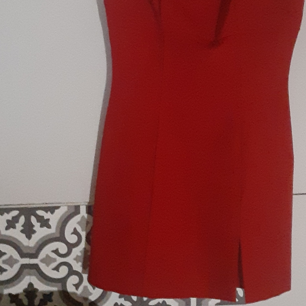 Dress - Picture 2 of 4